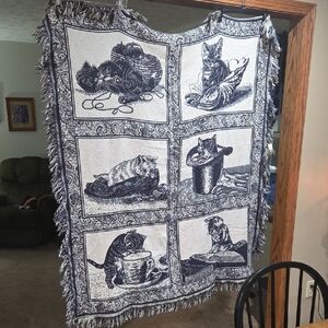 Cat-Themed Woven Throw Blanket
